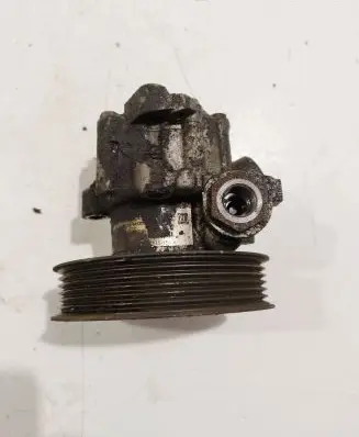 Audi TT Mk1 Power steering pump 8n0145154a