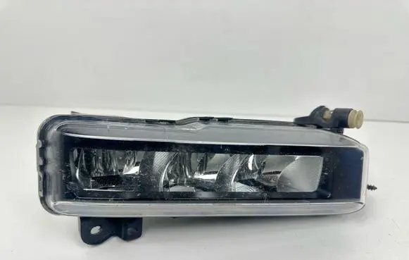 BMW 3 G20 G21 Front fog light 8089525