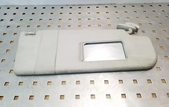 Skoda Octavia Mk2 (1Z) Sun visor
