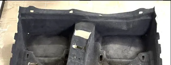 BMW 1 E82 E88 Rear floor carpet liner 7265668