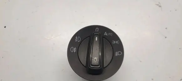 Skoda Octavia Mk3 (5E) Light switch 5E0941431D 10095088