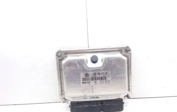 Skoda Fabia Mk1 (6Y) Engine control unit/module 038906019AF 28SA4357