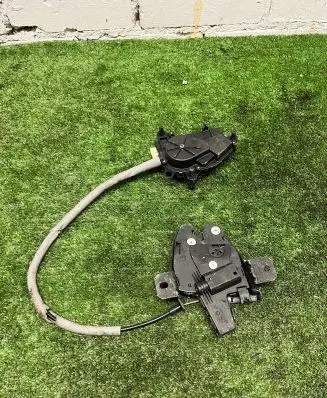 BMW X5 G05 Tailgate/trunk/boot lift motor 9482992 7475462