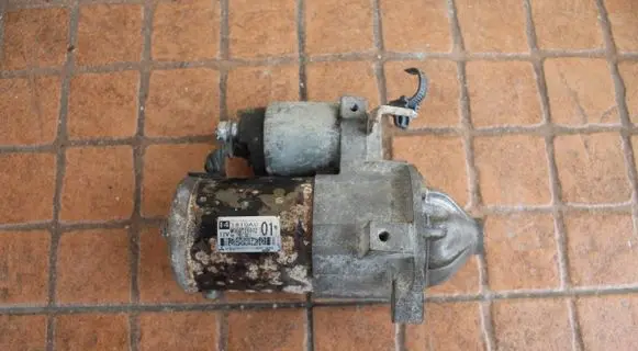 Mitsubishi Outlander Starter motor M000T20672
