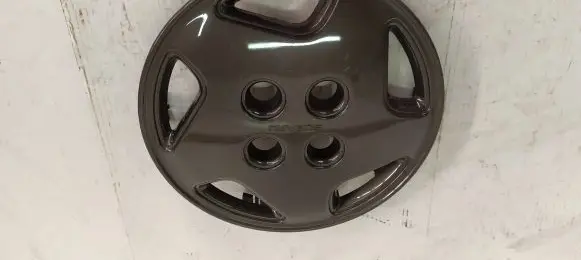 Subaru Impreza I R13 wheel hub/cap/trim MADENJAPAN