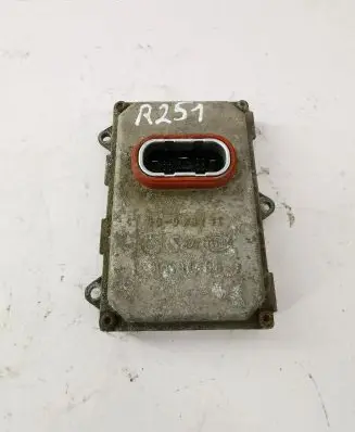Mercedes-Benz R W251 Xenon control unit/module A0038205826