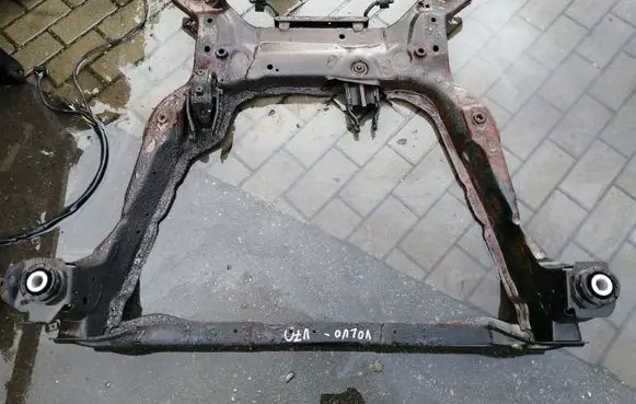 Volvo V70 Front subframe