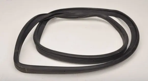 Aston Martin DB9 Seal rubber (tailgate) 