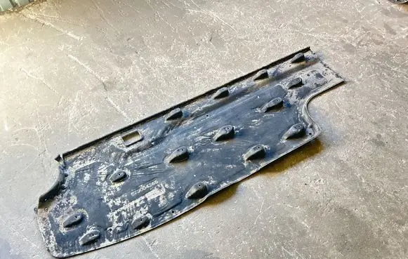 Maserati Ghibli Side bottom protection 670004365