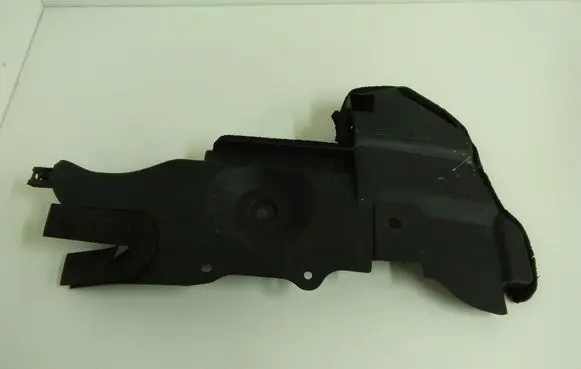 Lexus GS 250 350 300H 450H Intercooler air guide/duct channel 5315330200