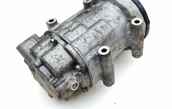 Toyota RAV 4 (XA50) Air conditioning (A/C) compressor (pump) ESB27C 10D61239 0424001101