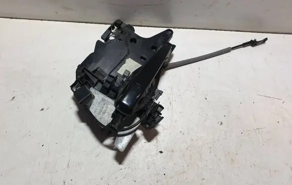 Volvo XC70 Rear door lock 31253667 060331