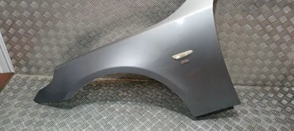 BMW 5 E60 E61 Fender