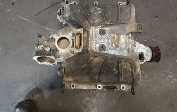 Audi A6 C7 Air suspension compressor 06E145621F