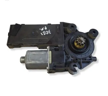 Renault Megane III Front door window regulator motor 807310016R 969199100 966316101