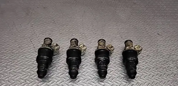 Rover 414 - 416 - 420 Fuel injectors set 0280150749