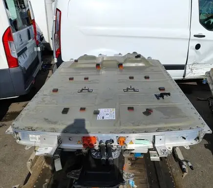 Peugeot 3008 III Hybrid / electric car battery 9865684480