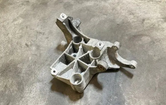 Audi A5 8T 8F Power steering pump mounting bracket 059145169AC