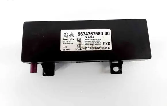 Peugeot 5008 Bluetooth control unit module 9674767580