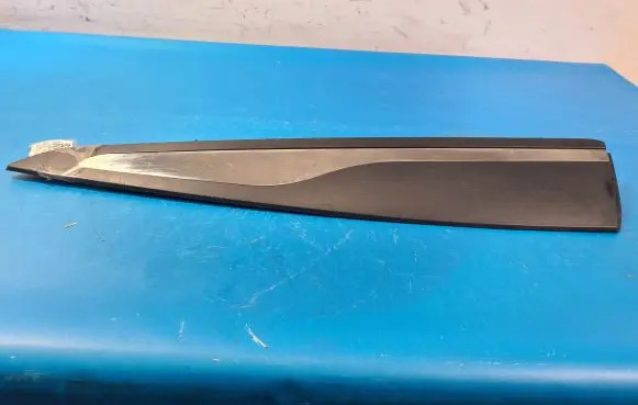 Renault Clio I Front bodywork piece 2302794