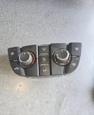 Opel Astra J Climate control unit 13337691 28243186 1100225C20181
