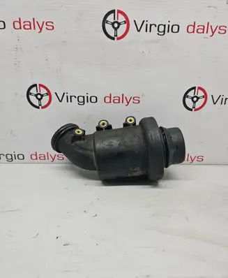 Intake resonator