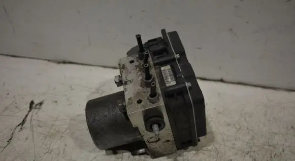 Peugeot 3008 I ABS Pump 9666848380