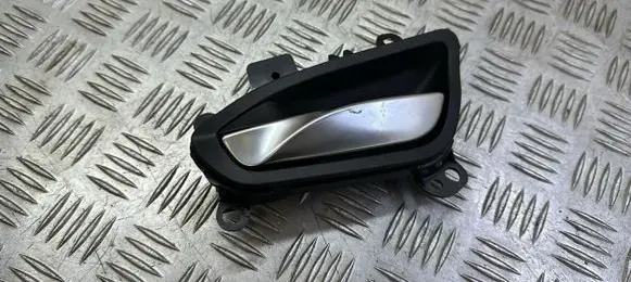 BMW 1 F20 F21 Front door interior handle 10628510
