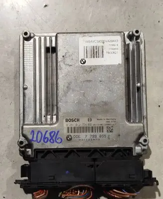 BMW 1 E81 E87 Engine control unit/module 7799855 0281012754