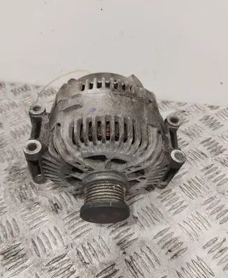 Mercedes-Benz Vito Viano W639 Generator/alternator A6461541102 25434988