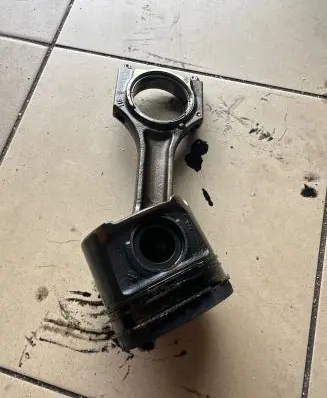 BMW X4 G02 Piston 11258519102