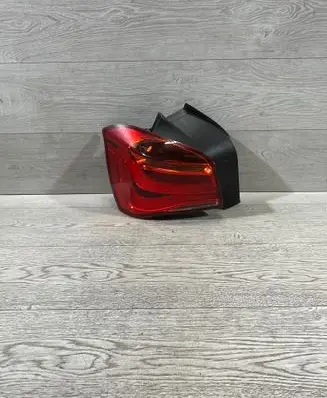 BMW 1 F20 F21 Rear/tail lights 7359017 F03601000