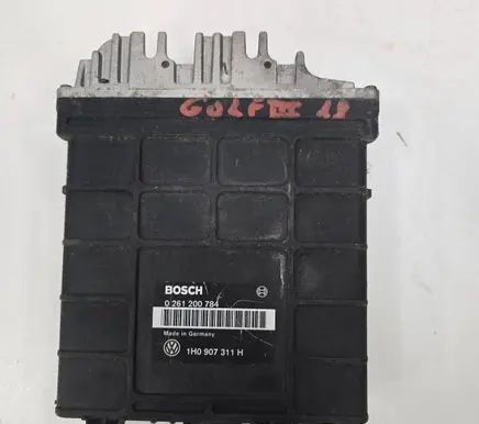 Volkswagen Golf III Engine control unit/module 1H0907311H 0261200784