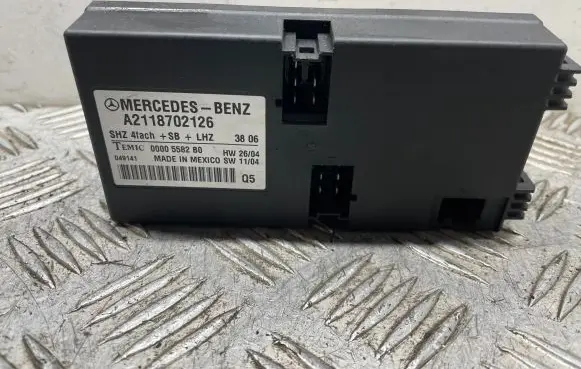 Mercedes-Benz E W211 Seat control module A2118702126