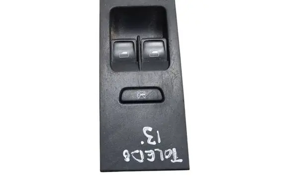 Seat Toledo IV (NH) Electric window control switch 5JA867171C 6JC959858B