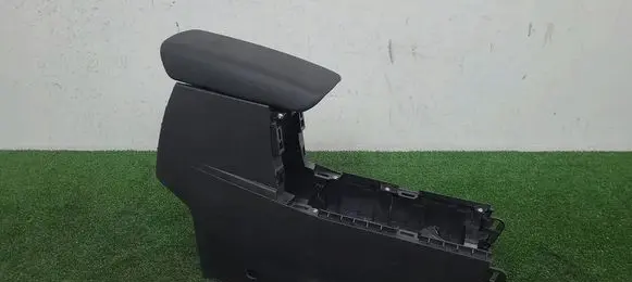 Renault Captur II Armrest 969104517R