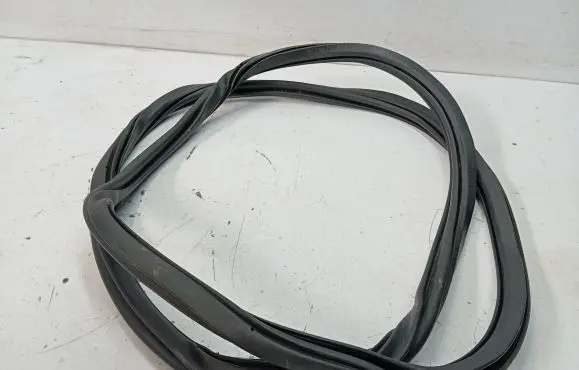 Audi A6 S6 C8 4K Rear door rubber seal (on body) 4K9833721