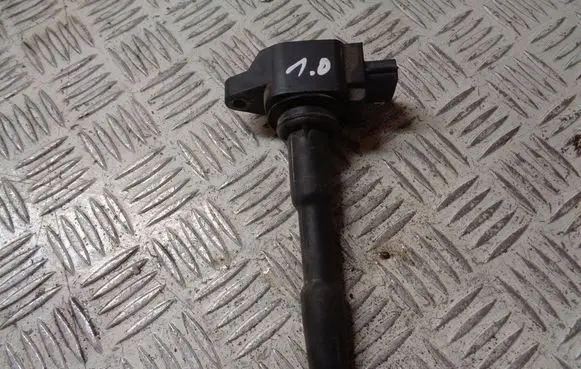 High voltage ignition coil