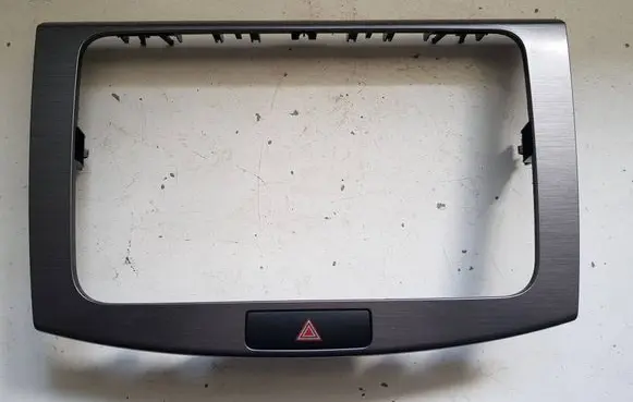 Volkswagen PASSAT B7 Radio/GPS head unit trim 3AA858069H