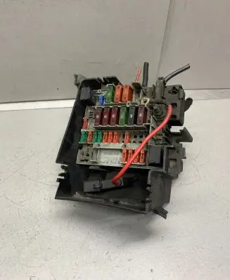 Peugeot 406 Fuse module 96280244
