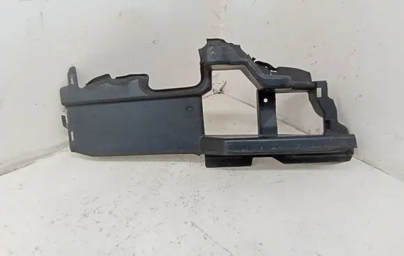 BMW 7 E65 E66 Intercooler air guide/duct channel 7145028
