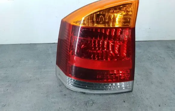 Opel Vectra C Rear/tail lights 11-A318