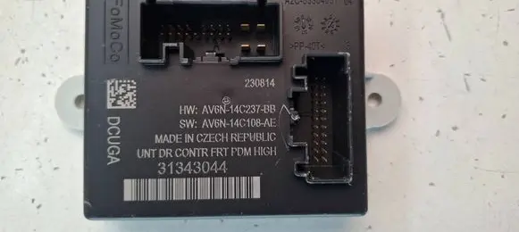 Volvo V40 Cross country Door control unit/module 31343044 AV6N14C237BB