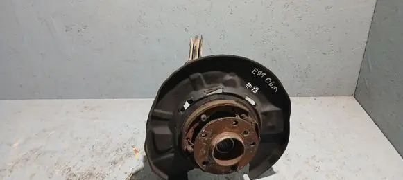 BMW 3 E90 E91 Rear wheel hub spindle/knuckle 