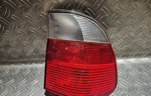 BMW 5 E39 Rear/tail lights 393326 2496322