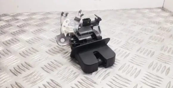 Audi A3 S3 8V Tailgate/trunk/boot lock/catch/latch 4H0827505A