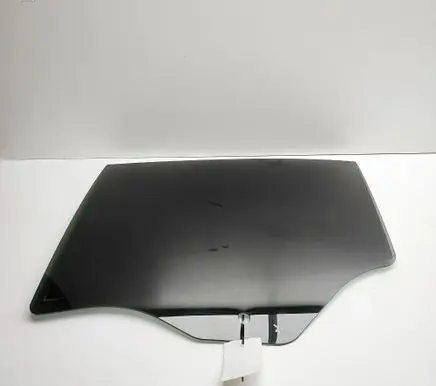 Alfa Romeo Stelvio Rear door window glass 50535283