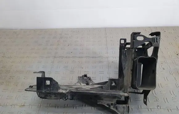 BMW 5 F10 F11 Headlight/headlamp mounting bracket 7200794 11071510