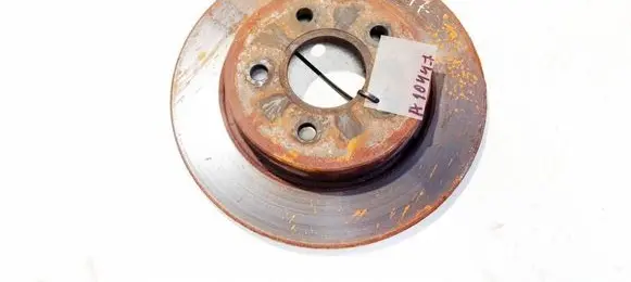 Ford Focus Rear brake disc neventiliuojamas