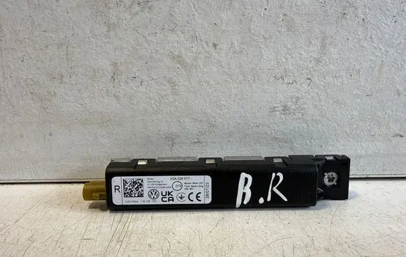 Volkswagen T-Roc Aerial antenna amplifier 2GA035577